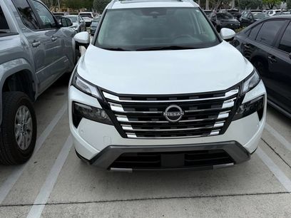 Used 2024 Nissan Rogue SL w/ SL Premium Package