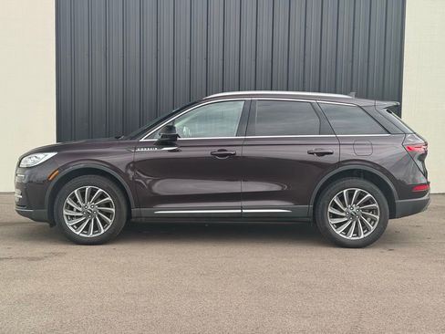 Used 2023 Lincoln Corsair Reserve w/ Equipment Group 201A image 2