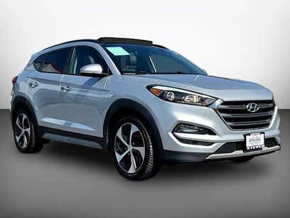 Used 2018 Hyundai Tucson Limited w/ Ultimate Package 02