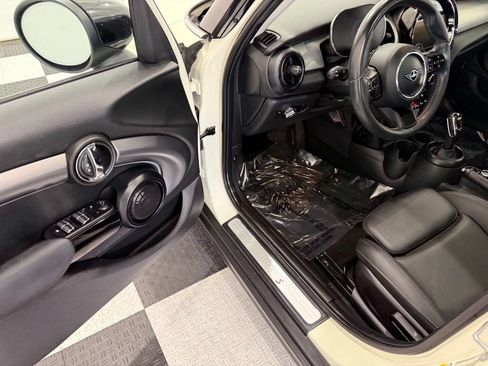 Used 2023 MINI Cooper S w/ Premium Package FWD image 32