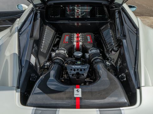 Used 2015 Ferrari 458 Speciale Coupe RWD image 91