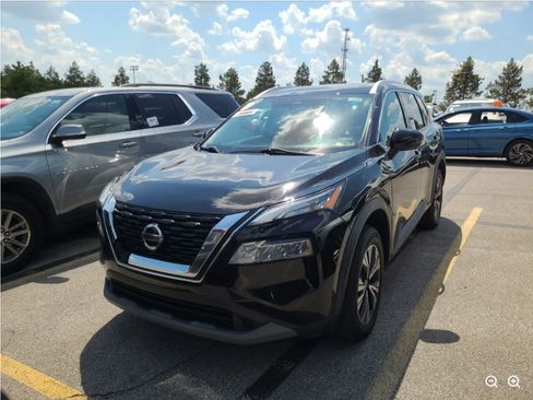 Used 2021 Nissan Rogue SV w/ Premium Package AWD/4WD image 5