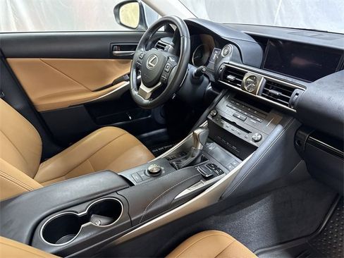 Used 2019 Lexus IS 300 AWD w/ Navigation Package image 28