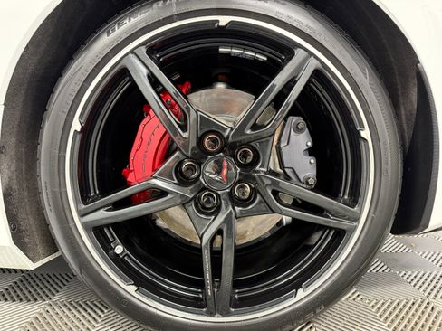 Used 2023 Chevrolet Corvette Stingray Premium Conv w/ Battery Protection Package RWD image 35