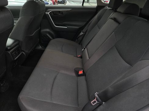 Certified 2025 Toyota RAV4 LE AWD/4WD image 11