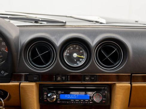 Used 1987 Mercedes-Benz 560 SL image 22