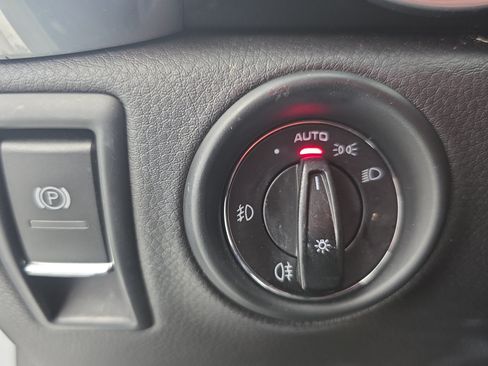 Used 2012 Porsche Cayenne AWD/4WD image 24