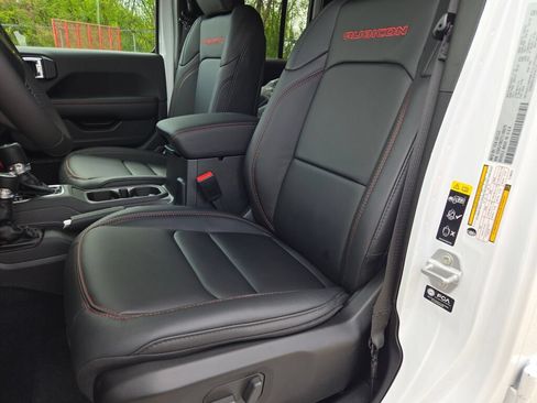 New 2026 Jeep Gladiator Rubicon AWD/4WD image 22