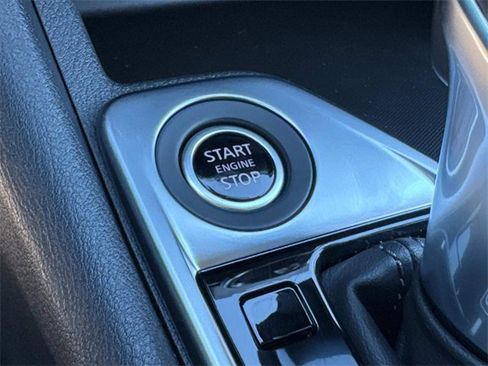 New 2025 Nissan Sentra SV image 29