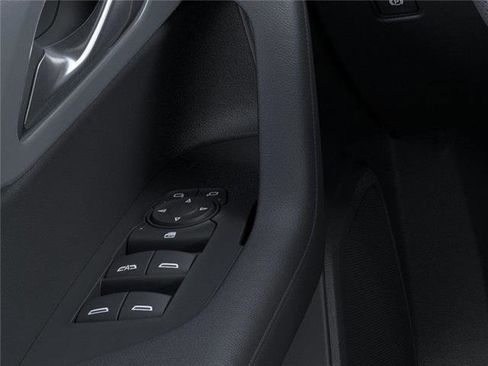 Used 2022 Chevrolet Blazer LT image 37