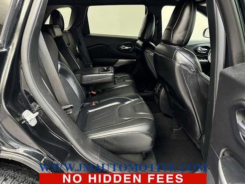 Used 2021 Jeep Cherokee Latitude Lux 80th Anniv w/ Quick Order Package 26U 80TH FWD image 18