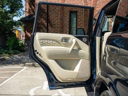 Used 2023 INFINITI QX80 Sensory w/ All-Season Package AWD/4WD image 47