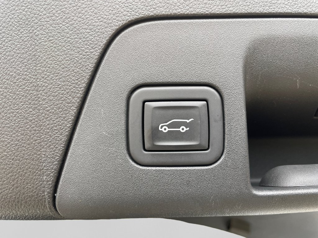 Used 2023 Buick Envision Essence w/ Sport Touring Package AWD/4WD image 33