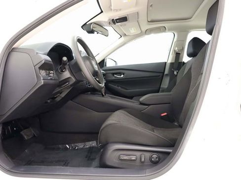 Used 2025 Honda Accord SE image 11
