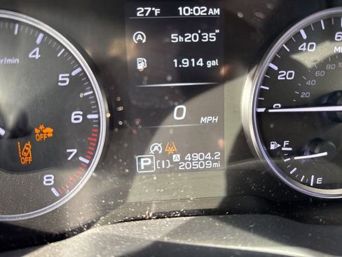 Used 2024 Subaru Crosstrek 2.0i Premium image 24