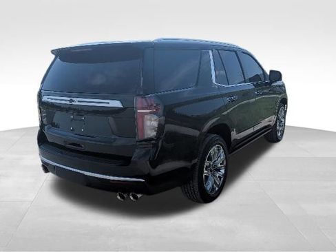 Used 2021 Chevrolet Tahoe High Country AWD/4WD image 3