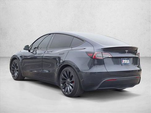 Used 2024 Tesla Model Y Performance AWD/4WD image 7