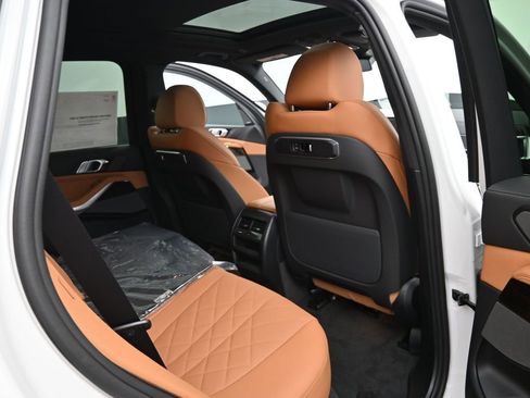 New 2026 BMW X5 xDrive50e AWD/4WD image 28
