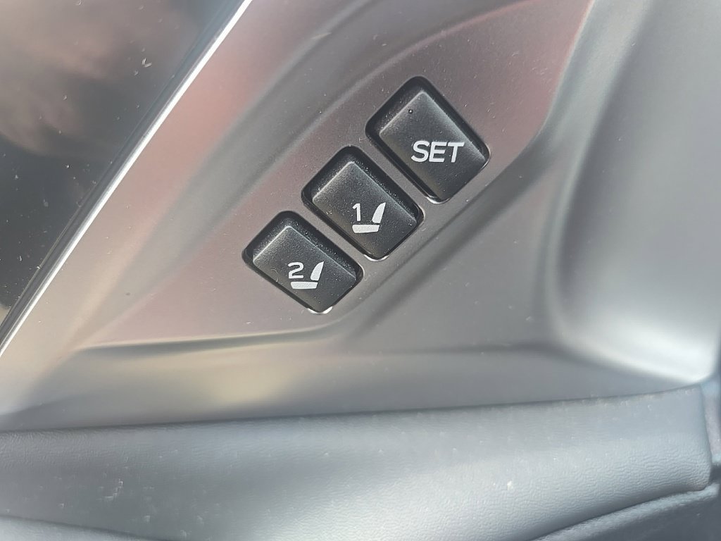 Used 2023 Subaru Outback Limited AWD/4WD image 11