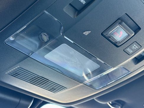 Certified 2022 Lexus IS 350 F Sport image 22