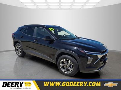 Used 2025 Chevrolet Trax LT w/ LT Convenience Package
