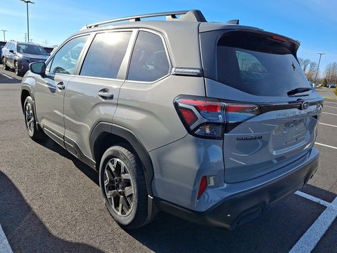 New 2026 Subaru Forester Premium image 3