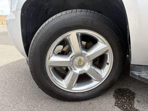 Used 2013 Chevrolet Tahoe LTZ AWD/4WD image 45
