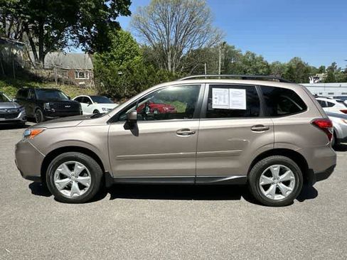 Used 2015 Subaru Forester 2.5i Premium w/ All-Weather Package AWD/4WD image 2
