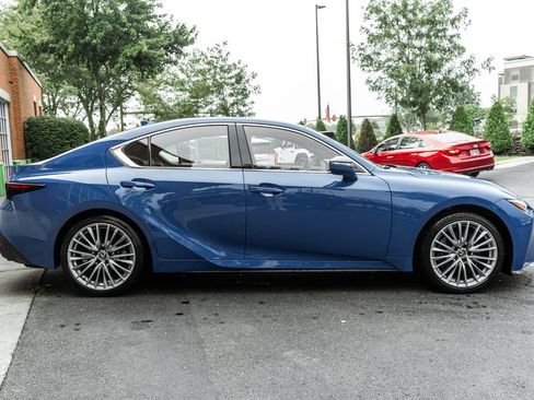 Used 2024 Lexus IS 300 AWD w/ Premium Package image 3