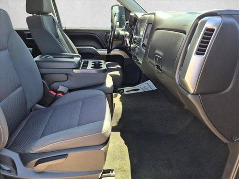 Used 2018 Chevrolet Silverado 1500 LT AWD/4WD image 20