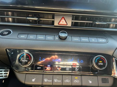 Used 2025 Hyundai Elantra N FWD image 19