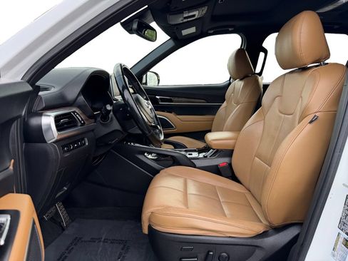 Used 2020 Kia Telluride SX w/ Towing Package AWD/4WD image 10