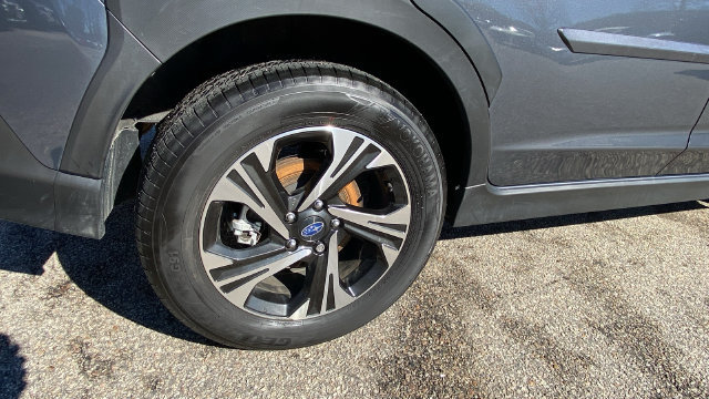 Certified 2025 Subaru Crosstrek 2.5i Premium AWD/4WD image 17