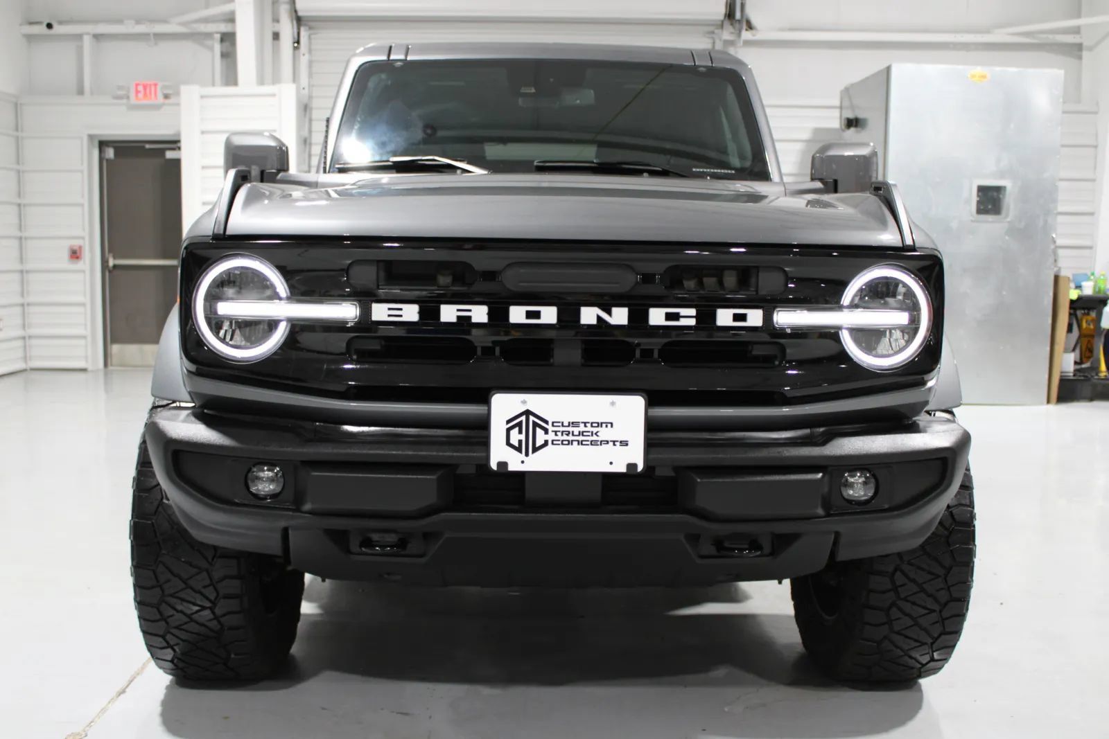 Used 2024 Ford Bronco Outer Banks AWD/4WD image 18