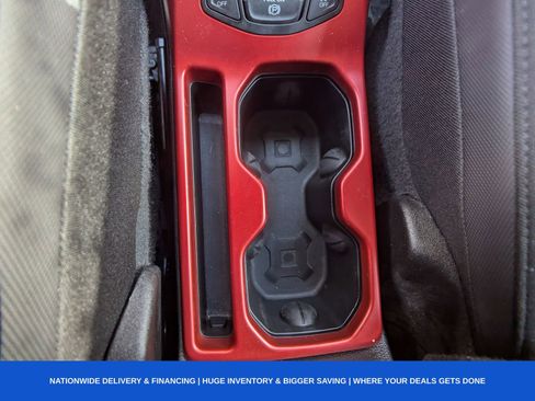 Used 2022 Jeep Renegade Trailhawk image 30