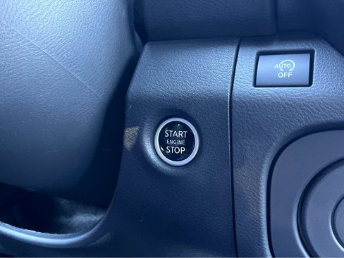 New 2025 Nissan Frontier PRO-4X w/ Tow Package image 23