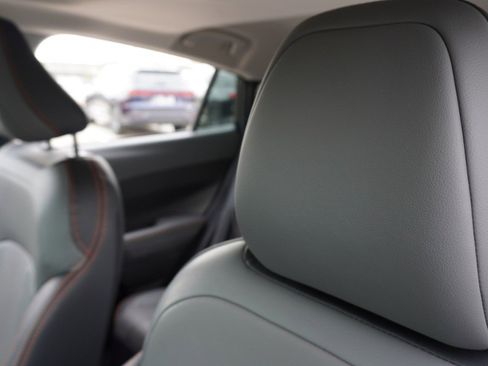 Used 2025 Subaru Crosstrek 2.5i Limited w/ Popular Package #3A image 21