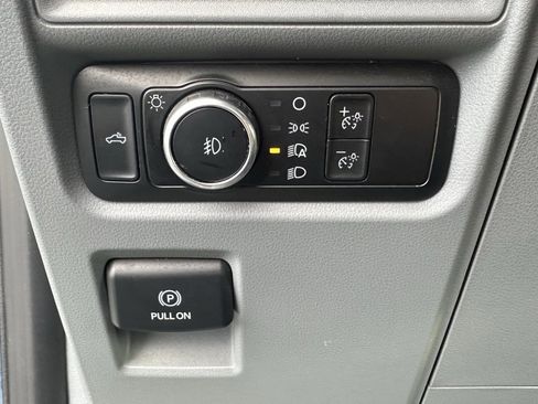 Used 2023 Ford F150 XLT image 21