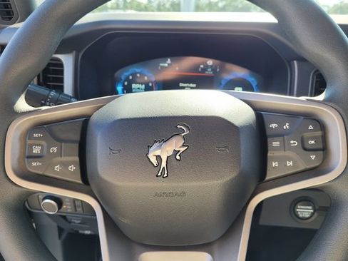 New 2025 Ford Bronco 4-Door AWD/4WD image 20