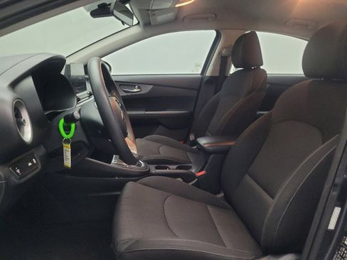 Used 2021 Kia Forte LXS image 17