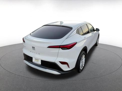 Used 2025 Buick Envista Preferred image 14