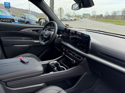 New 2026 Chevrolet Traverse LT AWD/4WD image 50