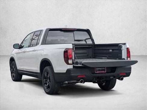 New 2026 Honda Ridgeline Black Edition image 9