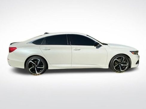 Used 2022 Honda Accord Sport image 5