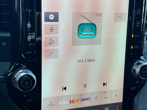 New 2025 RAM 2500 Tradesman AWD/4WD image 16