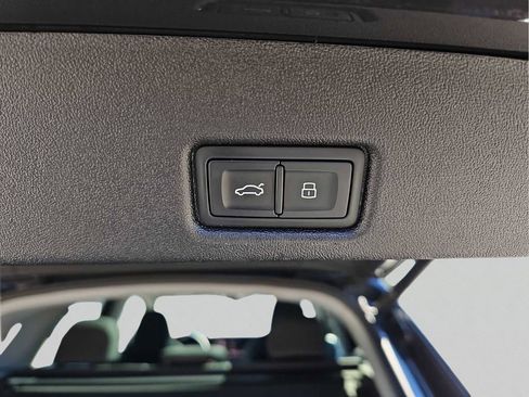Certified 2025 Audi Q5 Premium w/ Premium Plus AWD/4WD image 34