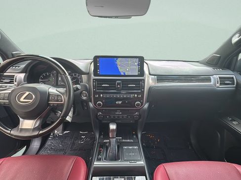 Used 2023 Lexus GX 460 Premium w/ Accessory Package AWD/4WD image 28