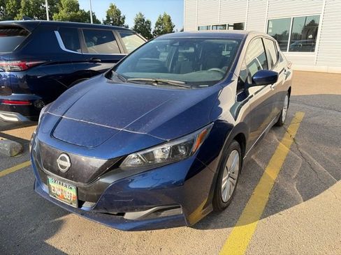 Used 2025 Nissan Leaf S FWD image 5