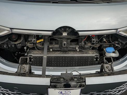 Used 2025 Volkswagen ID. Buzz Pro S RWD image 30