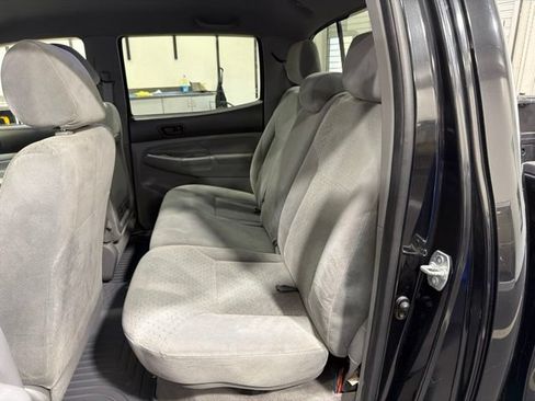 Used 2006 Toyota Tacoma PreRunner w/ SR5 Pkg #2 RWD image 23